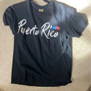 Puerto Rico black shirt, size S, good condition. sorry I don't have an iron